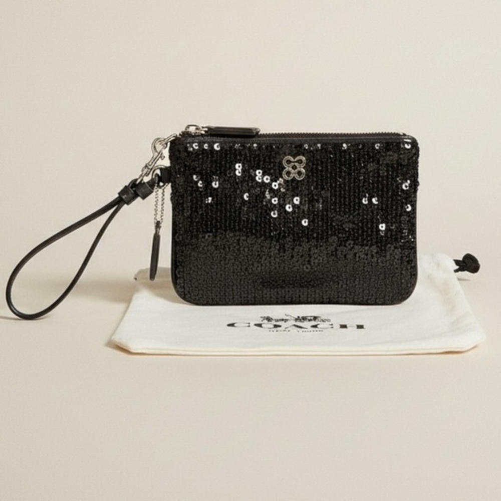 ✨ Coach Signature Black Sequin Wristlet | NWOT | Dust Bag | Party Chic